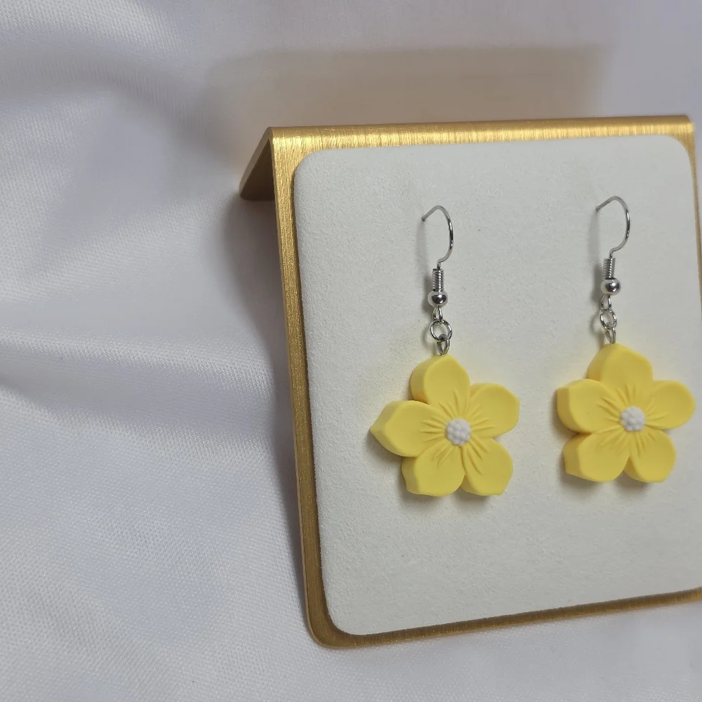 Yellow & White Flower Polymer Clay Earrings